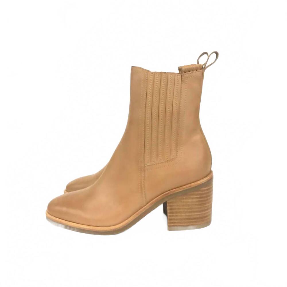 NEW SILENT D women's naydo heeled ankle boot in tan